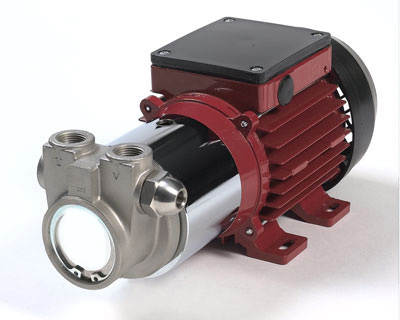 DS-120 bis 450.MK: magnetgekuppelte Kleindrehschieberpumpe mit rotem Motor und zwei Edelstahlstutzen
